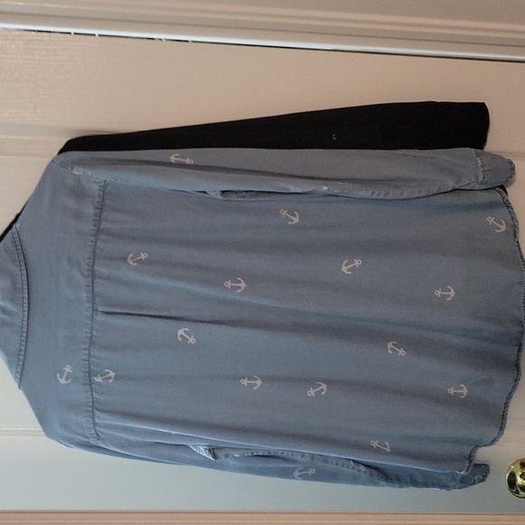 Denim type Shirt - Picture 2 of 5